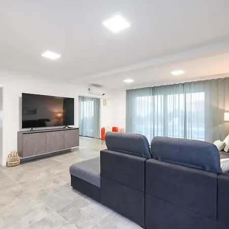 Villa Luxury Marko *